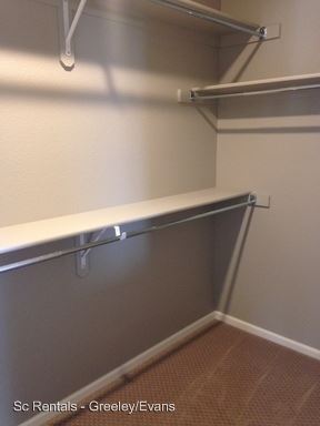 Foto del edificio - 4123 Meadowview Ct