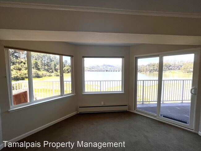 Building Photo - 2 br, 2 bath House - 150 Seminary Drive #2B