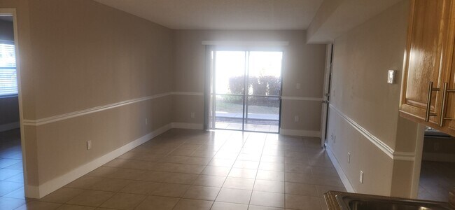 Foto del edificio - ANNUAL RENTAL - 2 BED / 2 BATH CONDO AT MYSTIC GARDENS