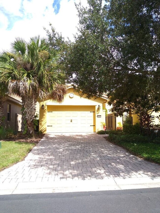 Foto del edificio - Fully Furnished Home in Solivita