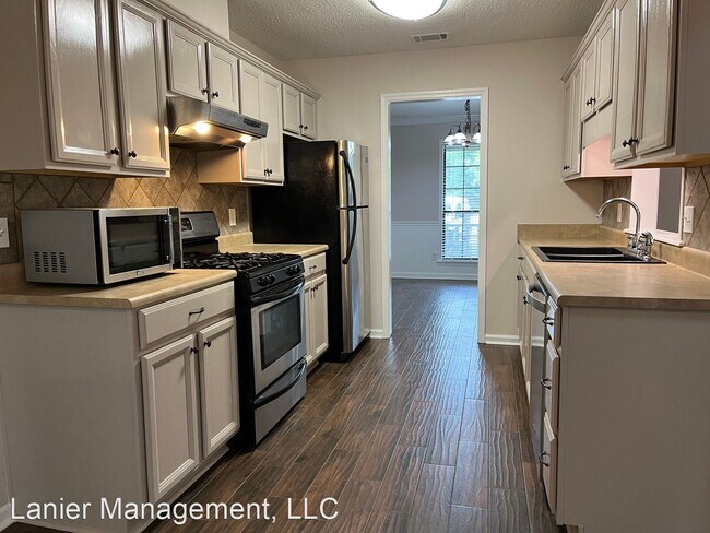 Foto del edificio - 3 br, 2 bath House - 21 Green Iris Ct