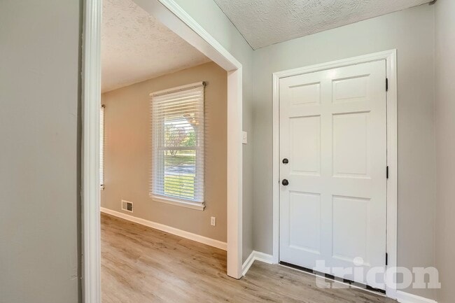 Foto del edificio - 105 Cook Ln