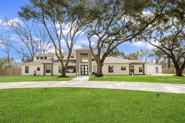Foto del edificio - 26511 Meadow Ln