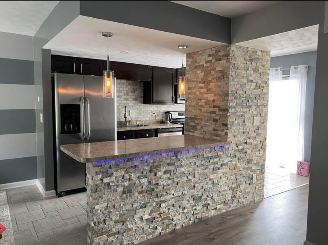 Foto principal - 6271 Architrave St SE