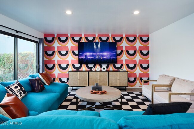 Foto del edificio - 4535 N 75th Pl
