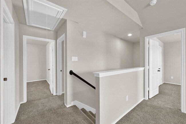 Building Photo - 9269 Inland Leather Ln