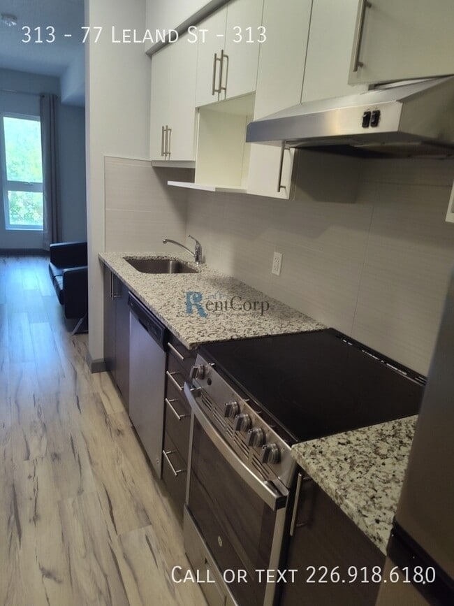 Photo du bâtiment - 77-377 Leland St