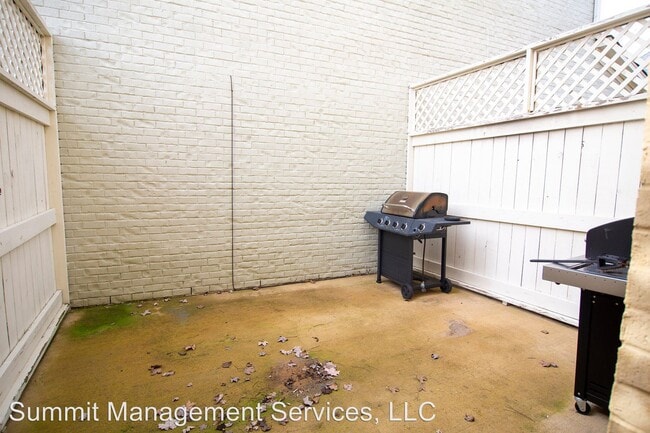 Building Photo - 3 br, 3.5 bath House - 431 St Remy