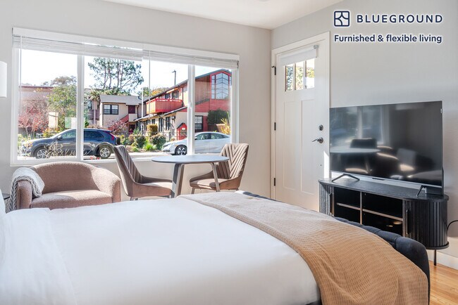 Foto del edificio - 1058 Noel Dr