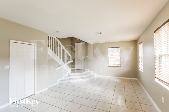 Building Photo - 27598 SW 138th Ave