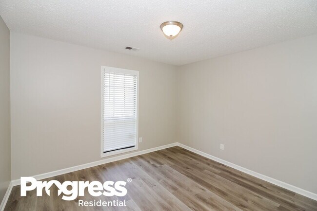 Building Photo - 3814 Kennings Dr