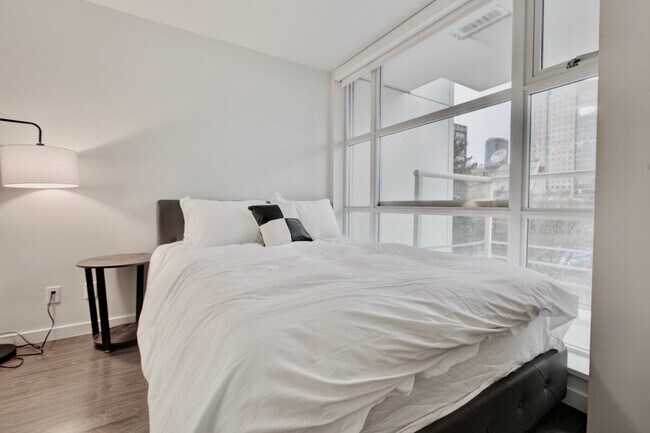 Photo du bâtiment - 161 W Georgia St