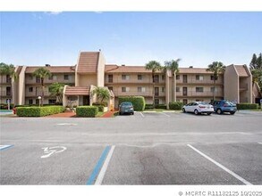 Building Photo - 4070 Tivoli W Ct