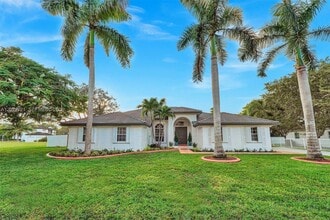 Building Photo - 18440 SW 77th Ct