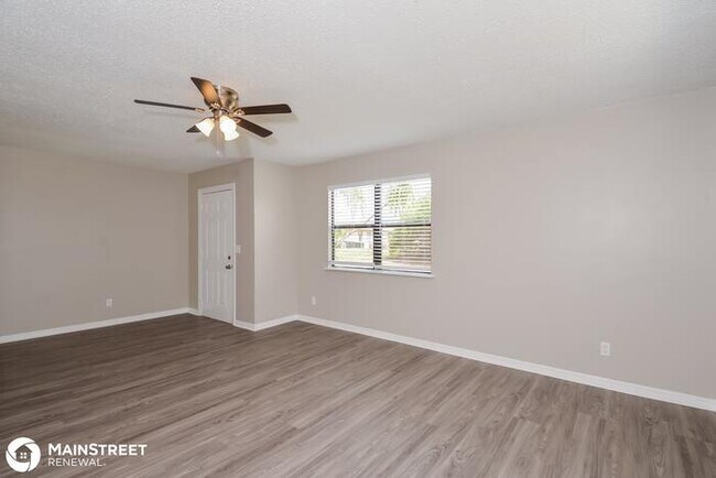 Building Photo - 1153 S HARTSDALE ST, NORTH PORT, FL 34287