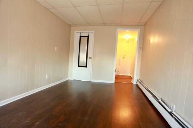 BR1 - 72 Wales Ave