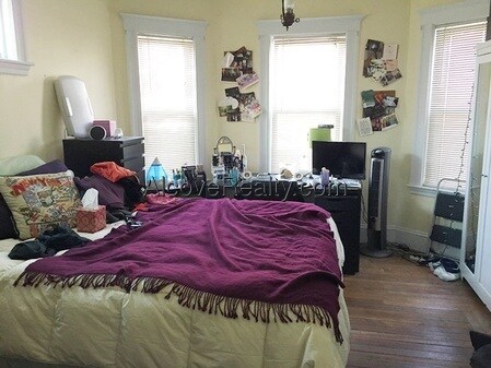 Foto del edificio - 296 Highland Ave