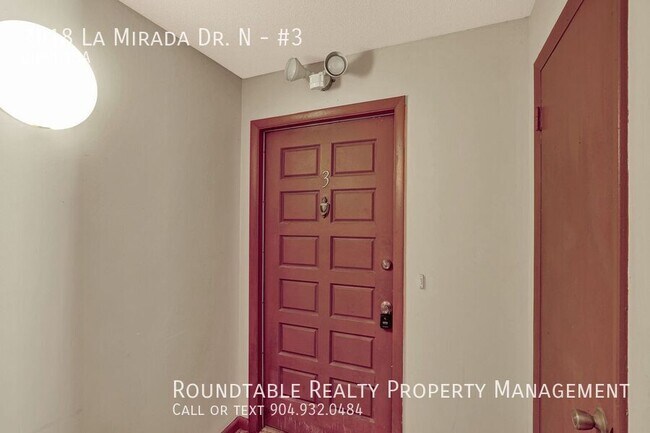 Foto del edificio - 3918 La Mirada Dr N