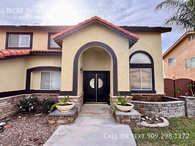 Photo - 1730 W Buxton St House