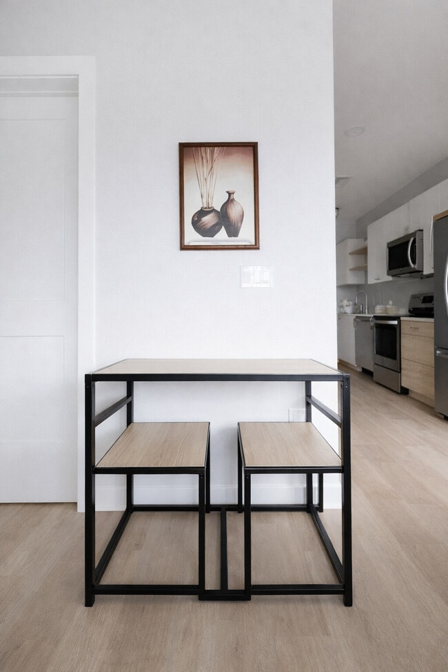 Building Photo - 4624 Farnam St