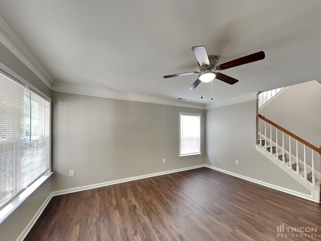 Building Photo - 10247 Hugue Way Charlotte NC