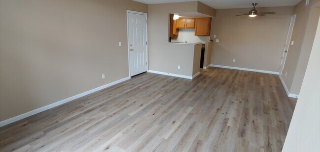 Foto del edificio - 18404 E Kepner Pl