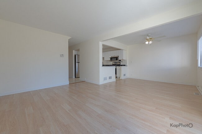 Foto del edificio - 110 N Waterford Dr