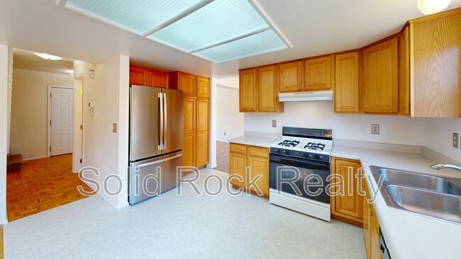 Photo - 2635 Leoti Dr House