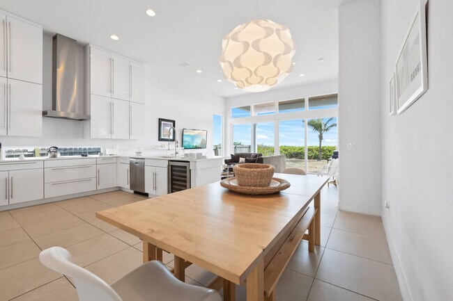 Building Photo - 141 S Atlantic Ave