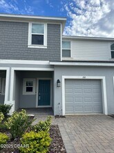 Building Photo - 180 Riverfront Wy