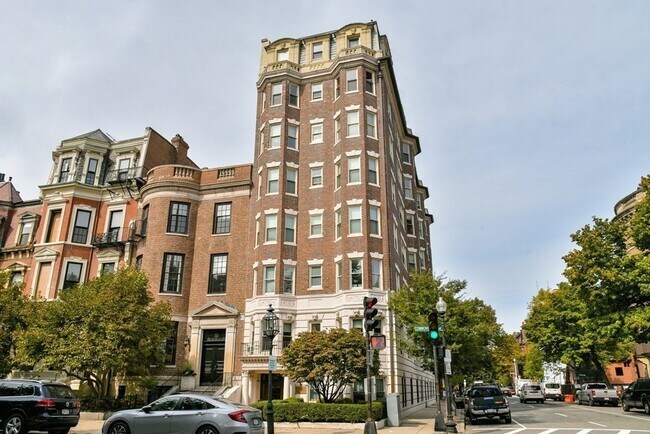 Foto del edificio - 306 Commonwealth Ave
