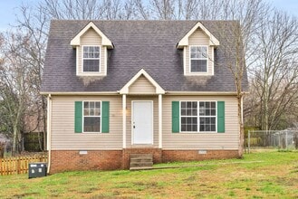 Building Photo - 533 Bruce Jenner Dr