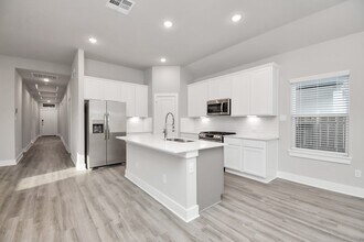 Building Photo - 7510 Terramar Bay Ln