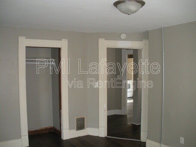 Foto del edificio - 120 W 3rd St