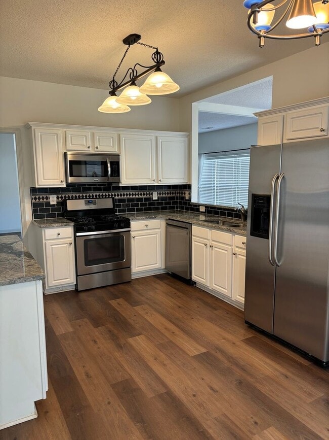 Foto del edificio - 1718 Bentridge Dr NW