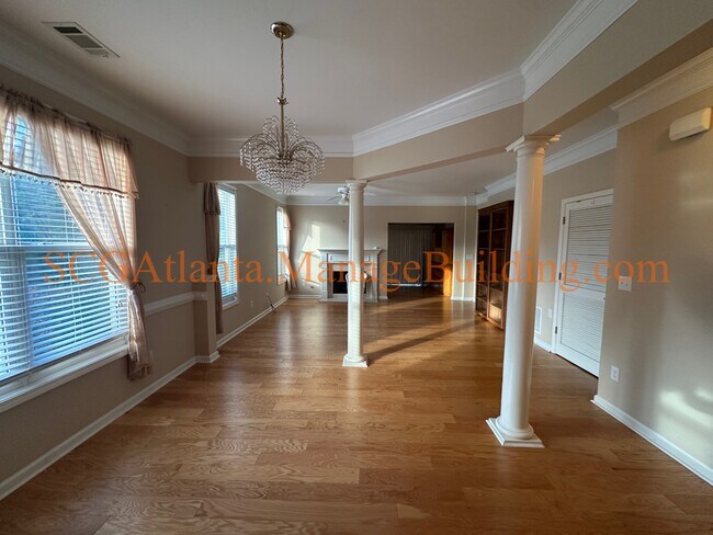 Foto del edificio - 41 Hillside Dr
