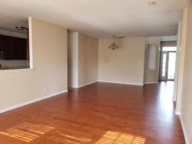 Foto del edificio - 842 Grand Haven Way