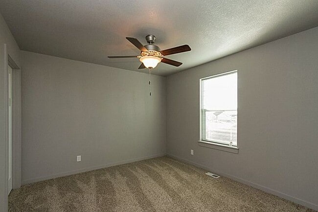 Interior Photo - Ledgestone Townhomes