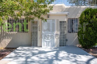 Building Photo - 1308 Ridgecrest Dr SE