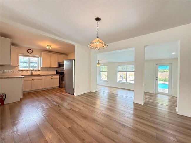 Foto del edificio - 2625 SW 67th Ave