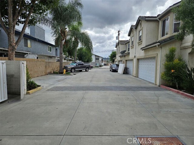 Foto del edificio - 1345 W Hillandale Ave