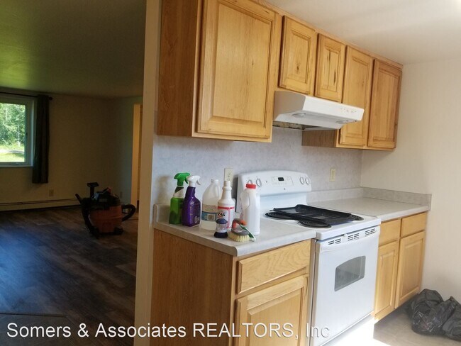 Building Photo - 3320 Hurst Rd