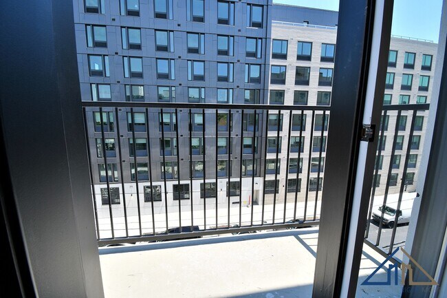 Foto del edificio - 2021 Arthur Ave