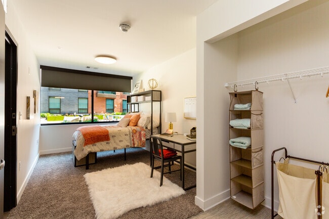 Interior Photo - The 505 on Walnut (new)