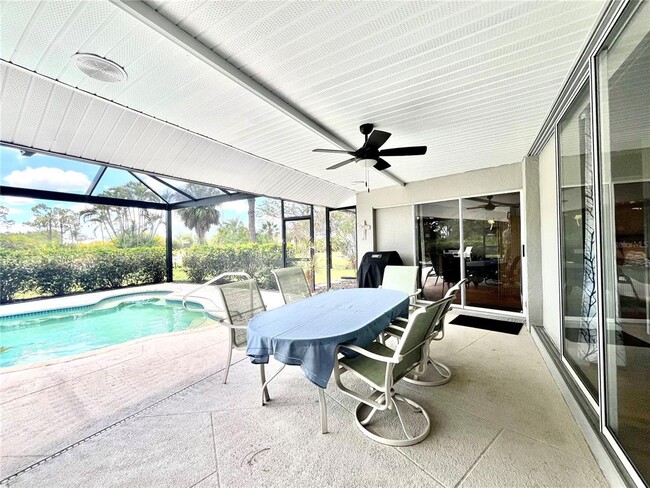 Foto del edificio - 6000 Key Largo Cir