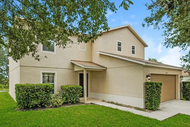 Building Photo - 3214 St Croix Ln