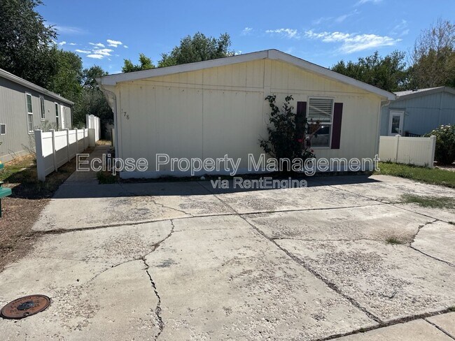 Foto del edificio - 178 Hollyberry Way