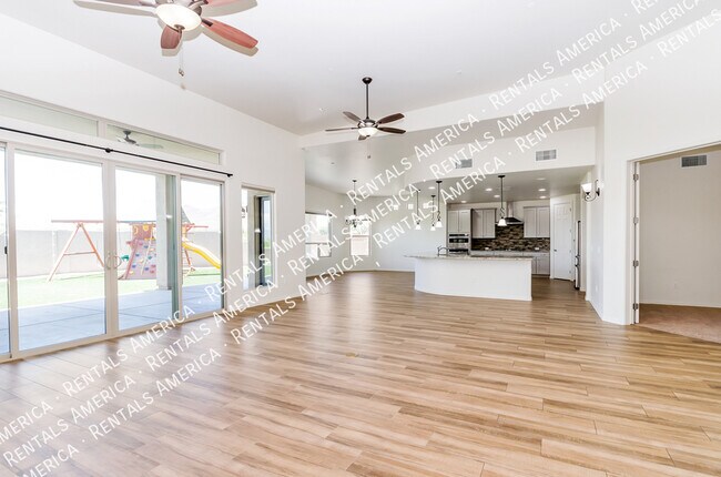 Building Photo - 9441 E Purple Orchid Pl