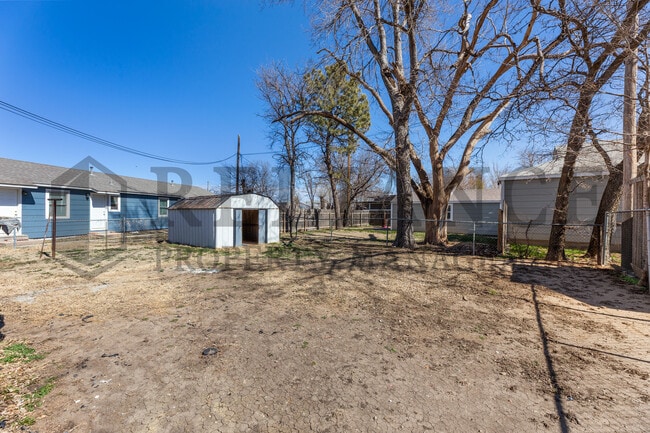 Building Photo - 1334 S Dodge Ave