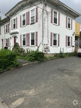 Building Photo - 173 Main St